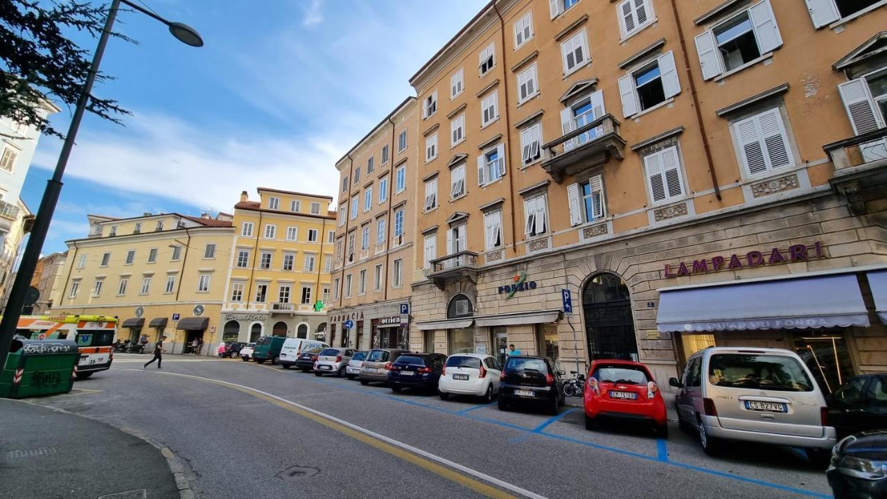 Ospitale 7 Apartment Триест Екстериор снимка